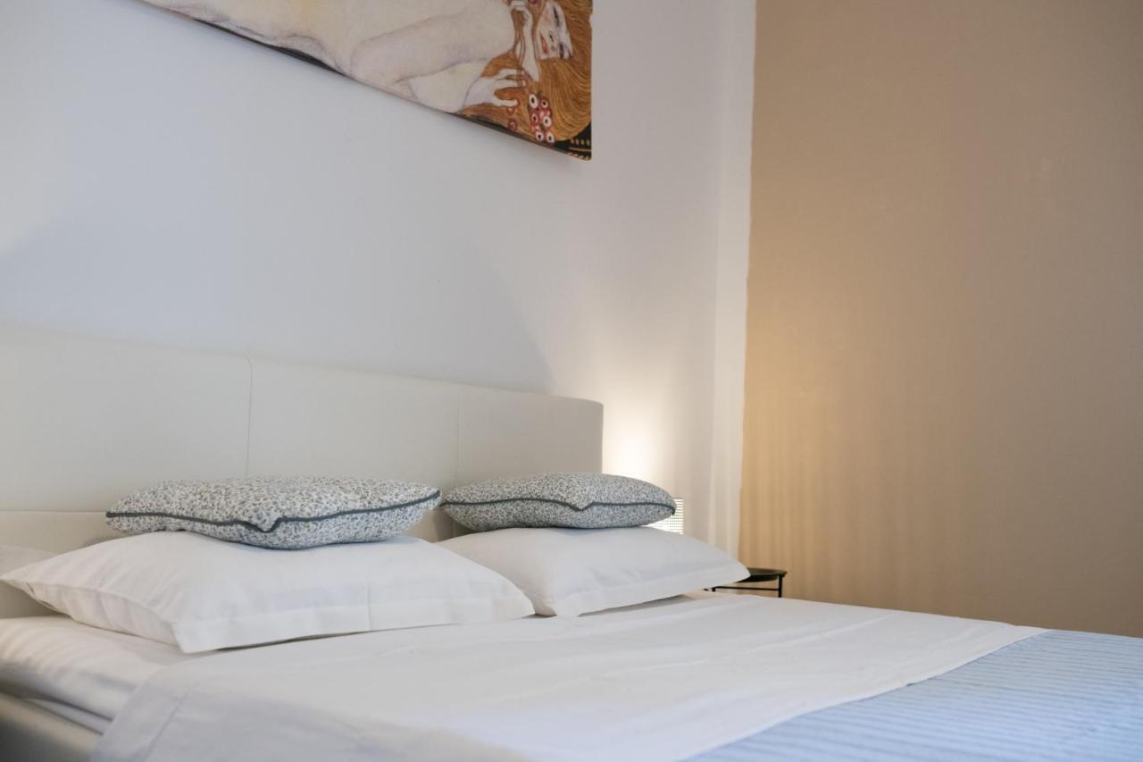 Oliveum Apartment